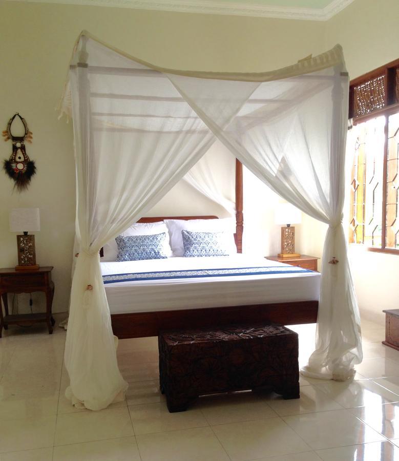 Seminyak Hideaway Hotel Buitenkant foto