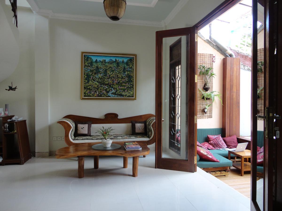 Seminyak Hideaway Hotel Buitenkant foto